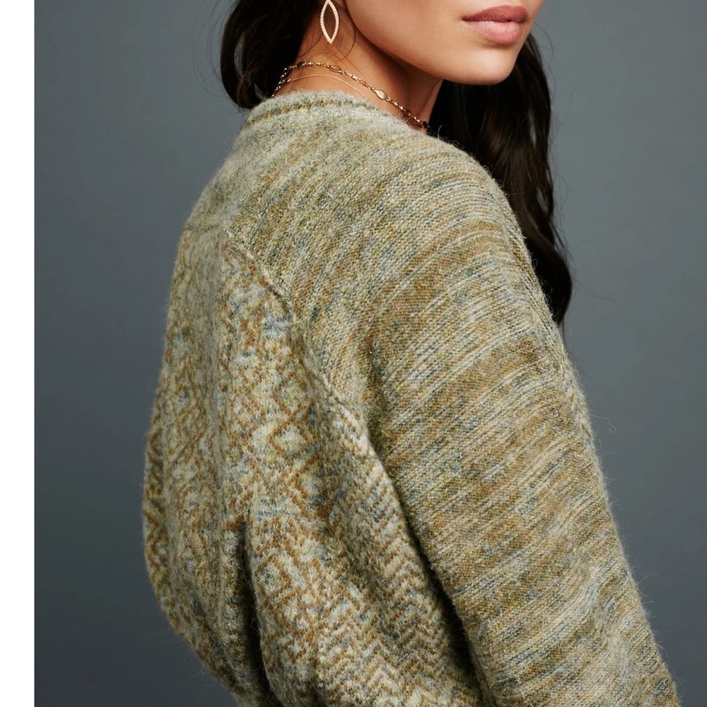 Free People Green Sweater these run large but not huge - Picture 5 of 9